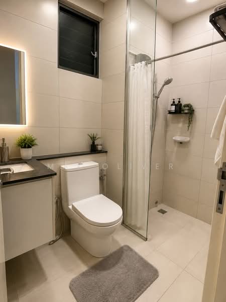 Servis Apartment untuk Dijual di The Park Sky Residence - Mak Oliver - Bathroom - PropertyGuru.com.my
