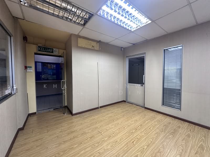 Kedai / Pejabat untuk Disewa di Bangsar Utama (Bangsar) - Khairil Anwar Sirajudin - Interior - PropertyGuru.com.my