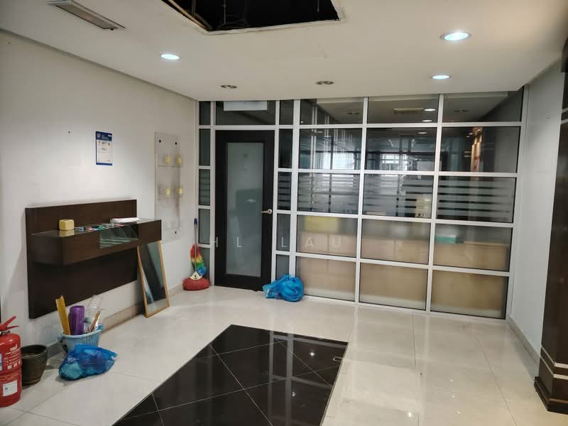 Office for Rent in Shah Alam (Selangor) - HL Lau - Interior - PropertyGuru.com.my