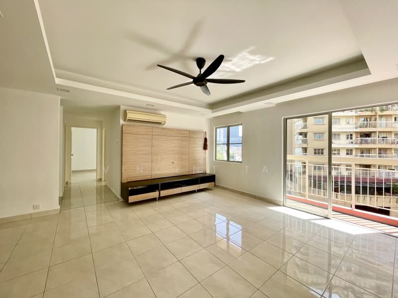 Condominium for Sale at Endah Puri - Vincent Tai - Living Room - PropertyGuru.com.my