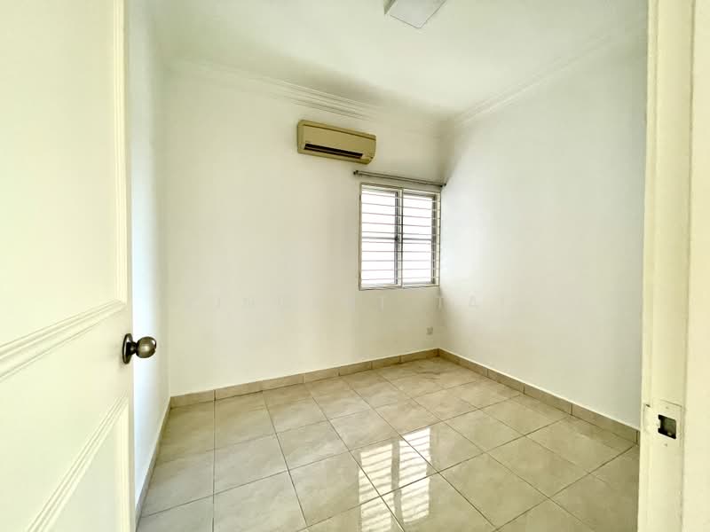 Condominium for Sale at Endah Puri - Vincent Tai - Bedroom - PropertyGuru.com.my