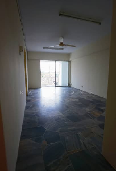 Pangsapuri untuk Dijual di Pandan Terrace Apartment - Ray Chong - Living Room - PropertyGuru.com.my