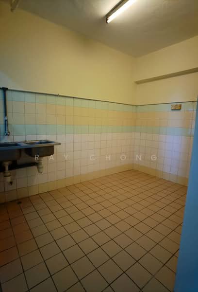 Pangsapuri untuk Dijual di Pandan Terrace Apartment - Ray Chong - Kitchen - PropertyGuru.com.my