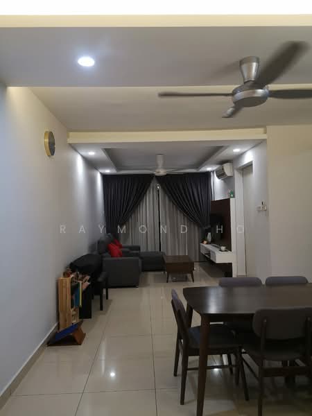 Servis Apartment untuk Disewa di Maxim Citylights - Raymond Ho - Living Room - PropertyGuru.com.my