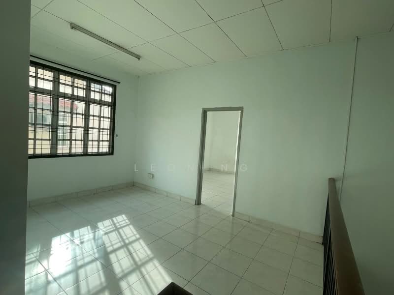 Rumah Teres 2 Tingkat untuk Dijual di Senai (Johor) - Leon Ng - Interior - PropertyGuru.com.my