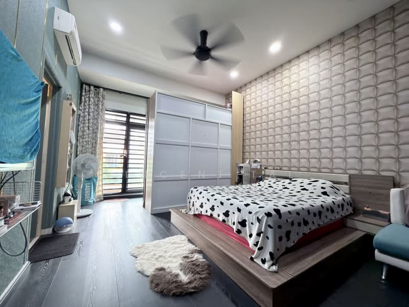 2-storey Terraced House for Sale in Taman Harmoni (Kajang) - Vincent Tai - Bedroom - PropertyGuru.com.my