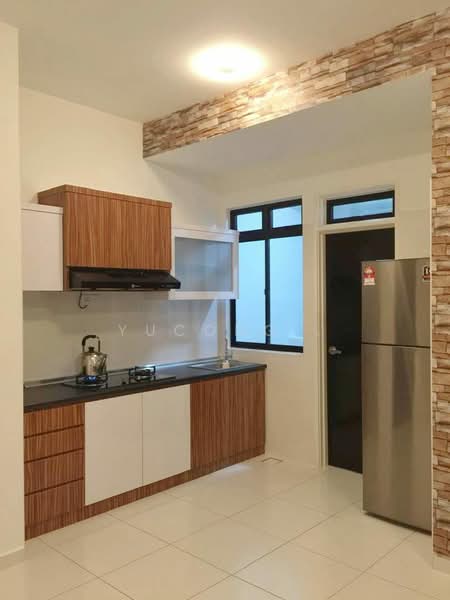 Service Residence for Sale at Sky View - Yucong . - Kitchen - PropertyGuru.com.my
