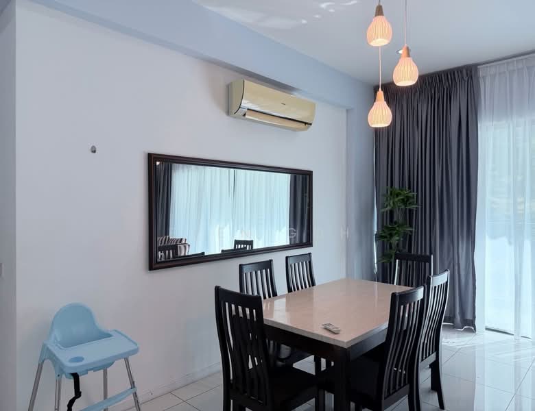 Kondominium untuk Dijual di The LIGHT COLLECTION I - Even Goh - Dining Room - PropertyGuru.com.my