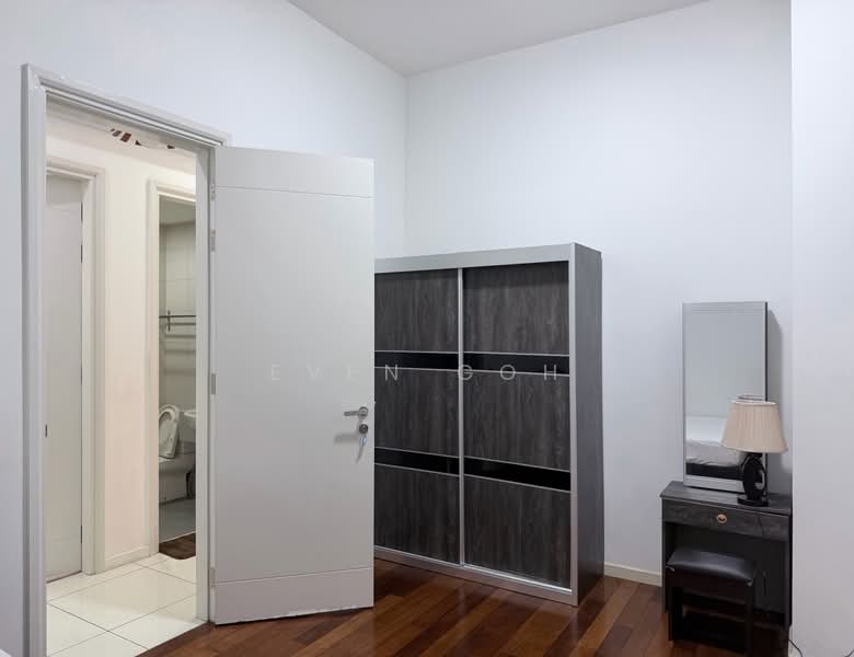 Kondominium untuk Dijual di The LIGHT COLLECTION I - Even Goh - Second Bedroom - PropertyGuru.com.my