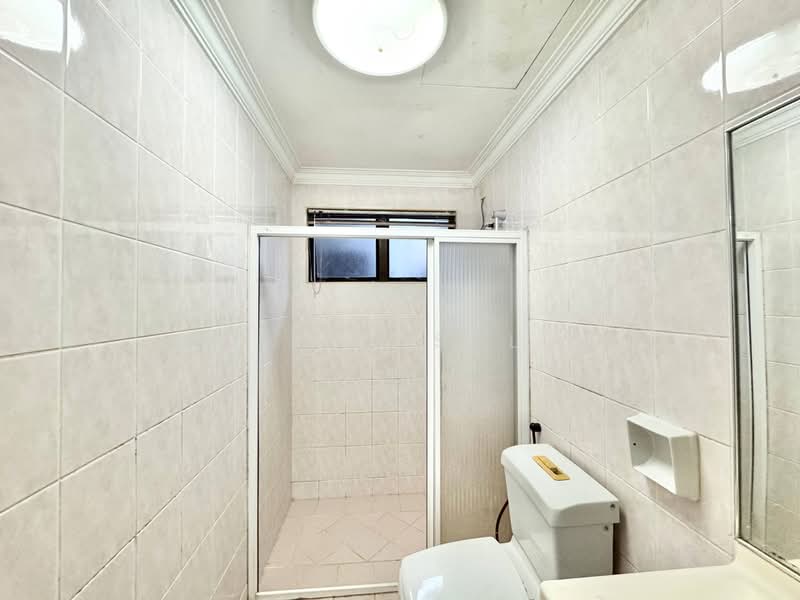 Condominium for Sale at D'Melor Condominium - Adibah Salim - Bathroom - PropertyGuru.com.my