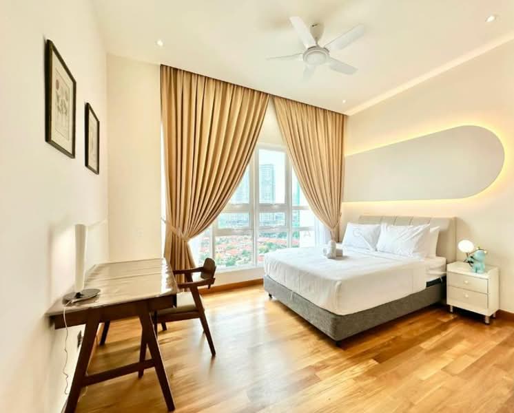 Servis Apartment untuk Dijual di TriTower Residence @ Johor Bahru Sentral - Simon Wang - Bedroom - PropertyGuru.com.my