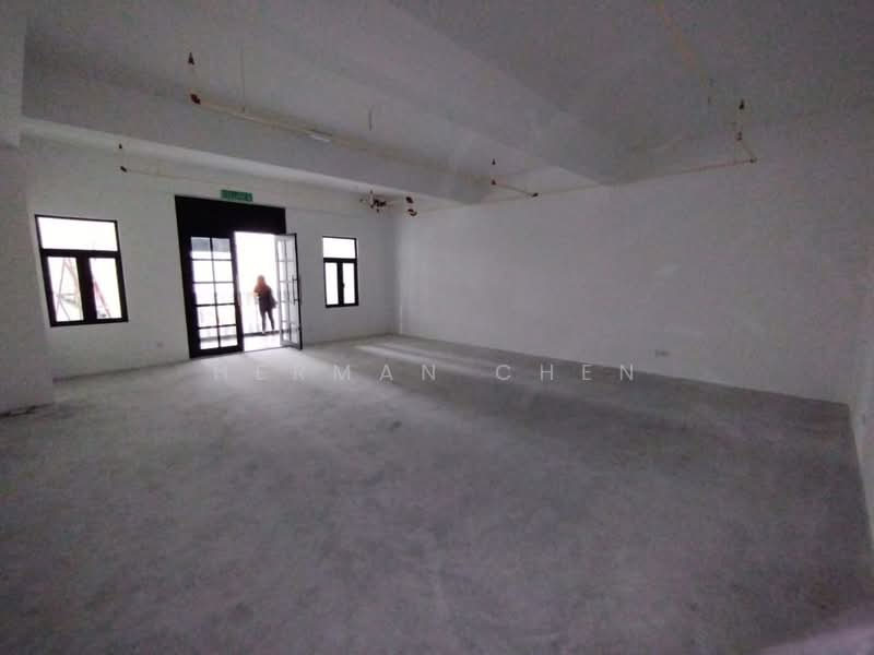 Retail Space for Sale in Iskandar Puteri (Nusajaya) (Johor) - Herman Chen - Entrance - PropertyGuru.com.my