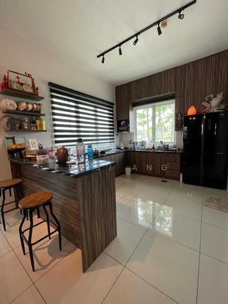 Semi-Detached House for Sale in Bandar Botanic (Klang) - Pepsi Ang - Kitchen - PropertyGuru.com.my