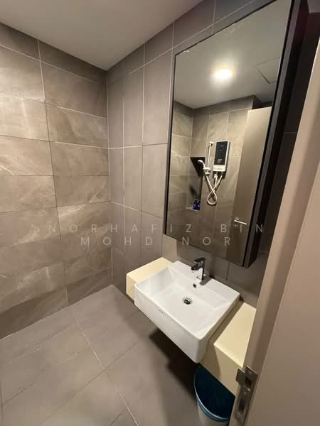 Servis Apartment untuk Disewa di Mossaz @ Empire City - Norhafiz Bin Mohd Nor - Bathroom - PropertyGuru.com.my