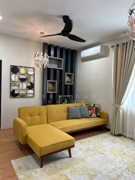 2-storey Terraced House for Sale in Bandar Dato Onn (Tebrau) - Iskandar Zukarnain - Living Room - PropertyGuru.com.my