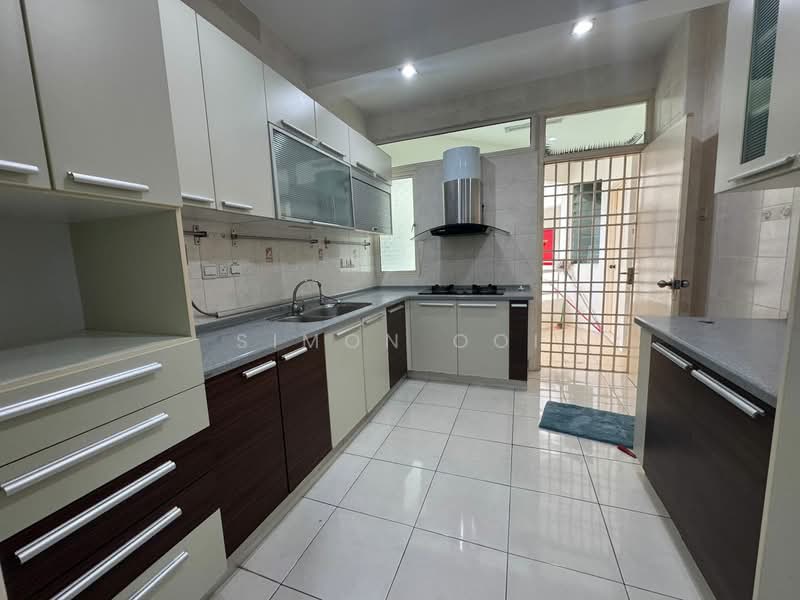 Kondominium untuk Dijual di Regency Heights Condo - Simon Ooi - Kitchen - PropertyGuru.com.my