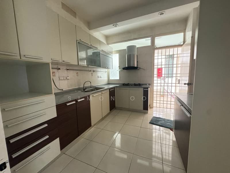 Kondominium untuk Dijual di Regency Heights Condo - Simon Ooi - Kitchen - PropertyGuru.com.my