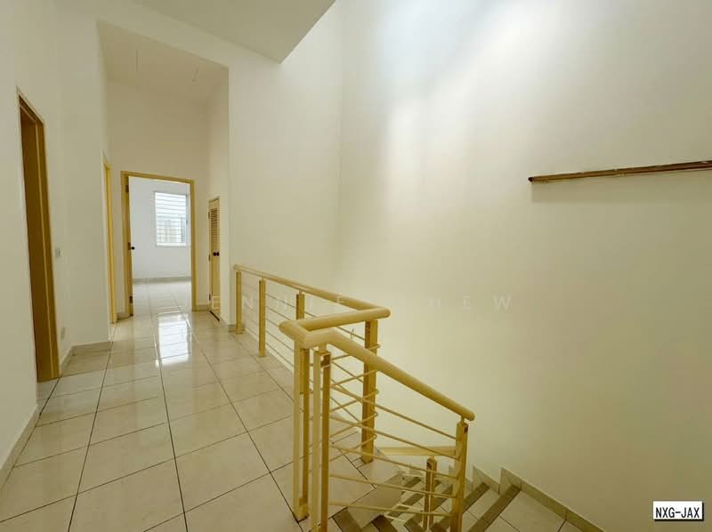 Rumah Teres 2 Tingkat untuk Dijual di Setia Indah 12 (Setia Alam) - Jennie Chew - Corridor - PropertyGuru.com.my