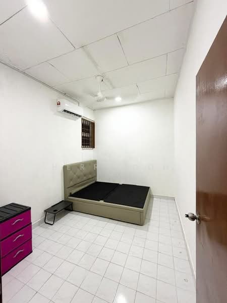 Rumah Berkembar untuk Dijual di Taman Megah Ria (Masai) - Herry Goh - PropertyGuru.com.my