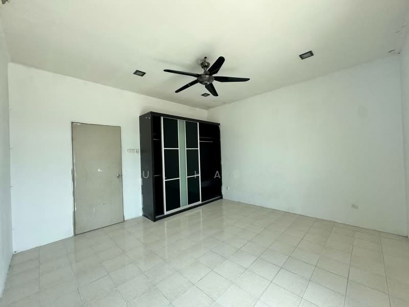 Rumah Teres 2 Tingkat untuk Dijual di Sungai Buloh (Selangor) - Zul Hasif - PropertyGuru.com.my