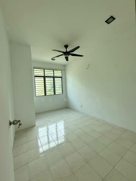 Rumah Teres 2 Tingkat untuk Dijual di Sungai Buloh (Selangor) - Zul Hasif - PropertyGuru.com.my