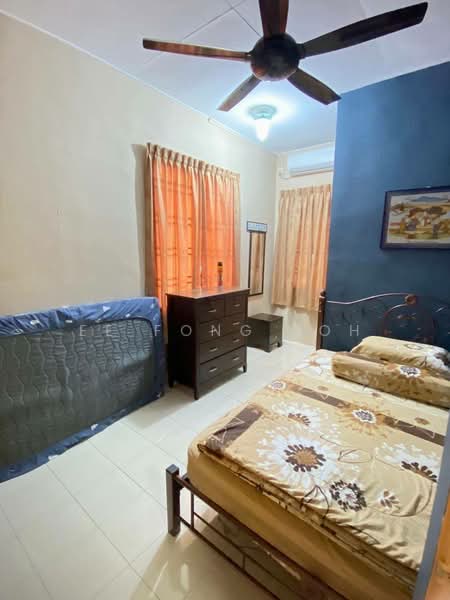 Rumah Teres 2 Tingkat untuk Dijual di Taman Nusa Damai (Pasir Gudang) - Ee Fong Toh - Bedroom - PropertyGuru.com.my