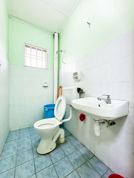 2-storey Terraced House for Sale in Taman Putra Prima (Puchong) - Amzar Faiz - PropertyGuru.com.my