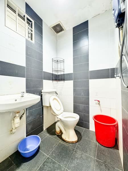 2-storey Terraced House for Sale in Taman Putra Prima (Puchong) - Amzar Faiz - PropertyGuru.com.my
