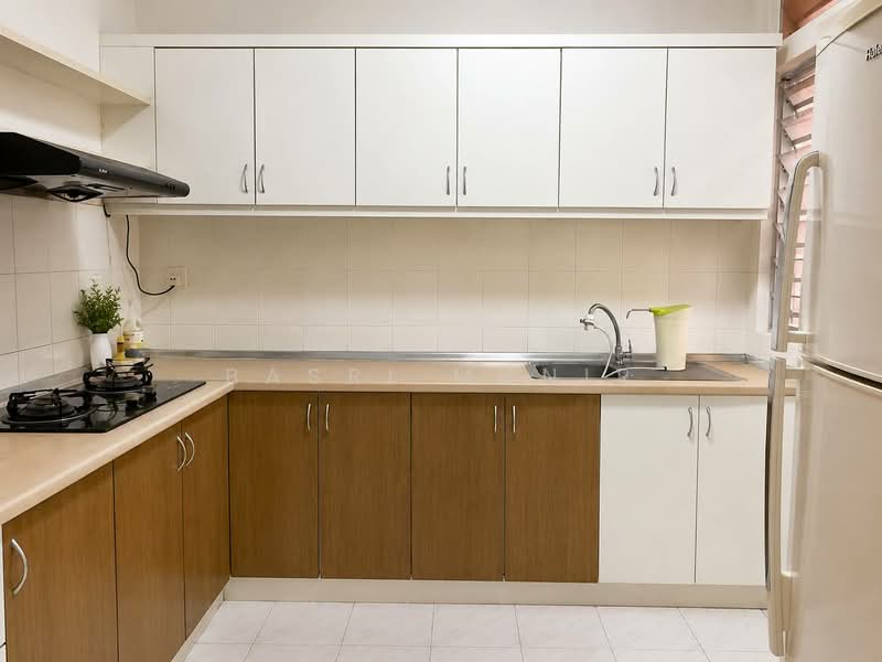 Condominium for Sale at Seri Maya Condominium - Basri Munir - Kitchen - PropertyGuru.com.my