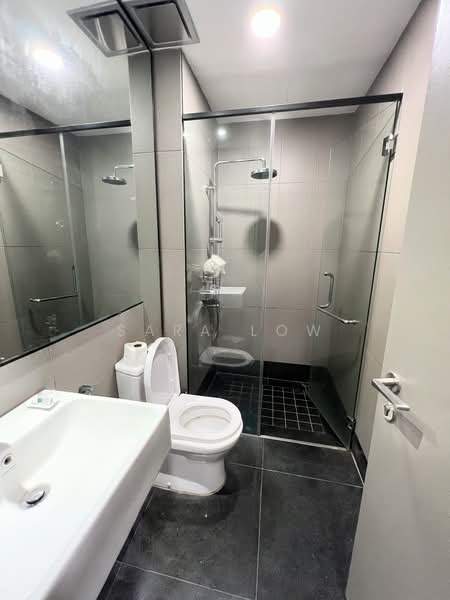 Service Residence for Rent at Bloomsvale Menara Vista Petaling - Sara Low - Bathroom - PropertyGuru.com.my