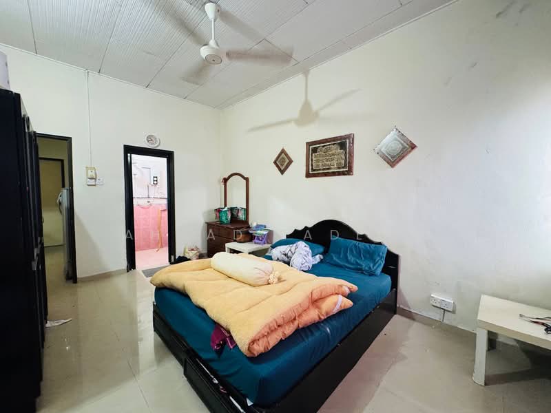 2-storey Terraced House for Sale in Taman Sri Jelok (Kajang) - Ahmad Fadlee - PropertyGuru.com.my