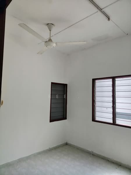 1-storey Terraced House for Sale in Krubong (Melaka) - Bee . - Interior - PropertyGuru.com.my
