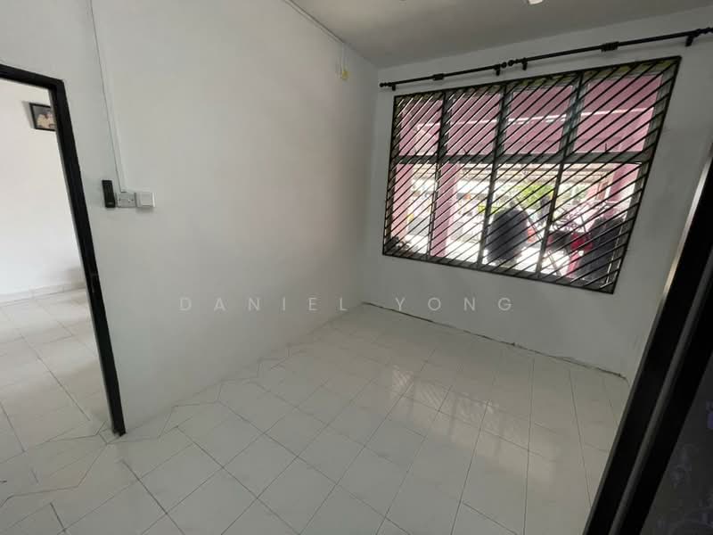 Rumah Teres 2 Tingkat untuk Dijual di Taman Kota Jaya (Kota Tinggi) - Daniel Yong - Interior - PropertyGuru.com.my