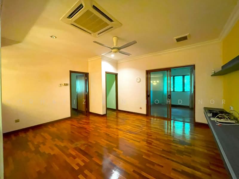 Semi-Detached House for Sale in Ampang (Selangor) - Norhafiz Bin Mohd Nor - Living Room - PropertyGuru.com.my