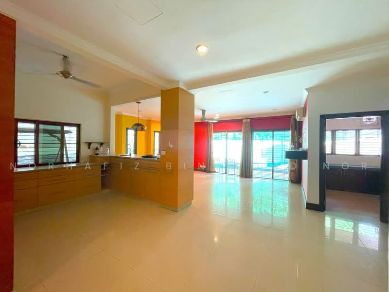 Semi-Detached House for Sale in Ampang (Selangor) - Norhafiz Bin Mohd Nor - Kitchen - PropertyGuru.com.my