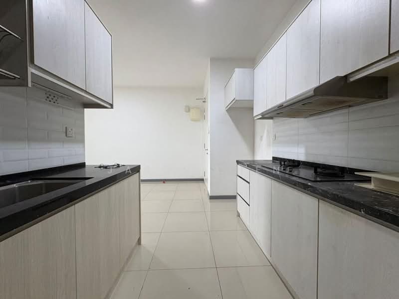 Servis Apartment untuk Disewa di United Point (Residensi Berpadu) - Jason Chen - Kitchen - PropertyGuru.com.my