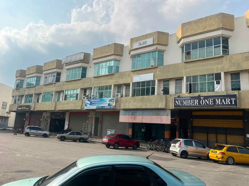 Shop / Office untuk Dijual di Rawang (Selangor) - Darren Lai - Exterior - PropertyGuru.com.my
