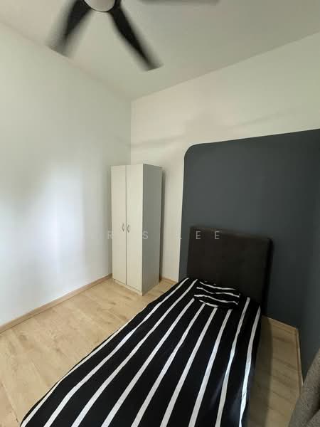 Kondominium untuk Disewa di The Holmes 1 - Iris Lee - Bedroom - PropertyGuru.com.my