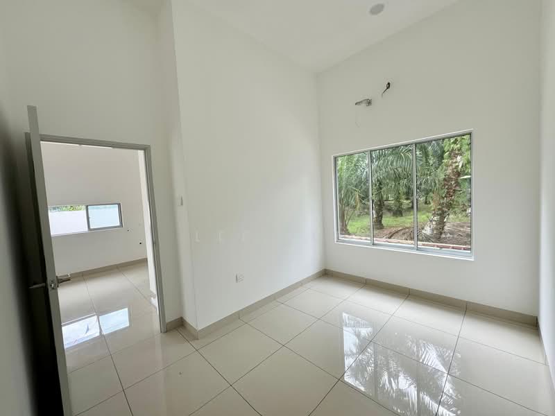 Rumah Teres 1 Tingkat untuk Dijual di Taman Desa Cemerlang (Batu Pahat) - Lee Kee - Interior - PropertyGuru.com.my
