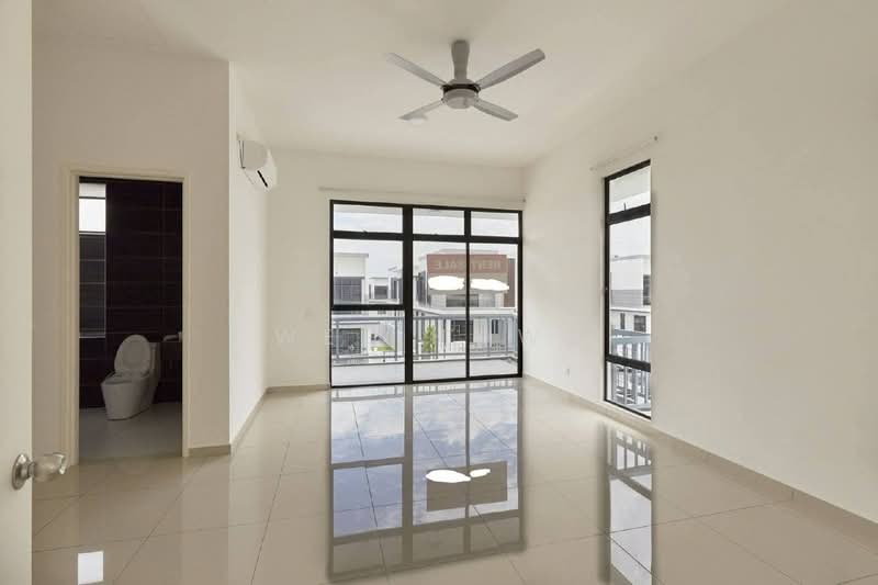 Rumah Kluster untuk Dijual di Bukit Indah (Iskandar Puteri (Nusajaya)) - Wee Howe - Bathroom - PropertyGuru.com.my