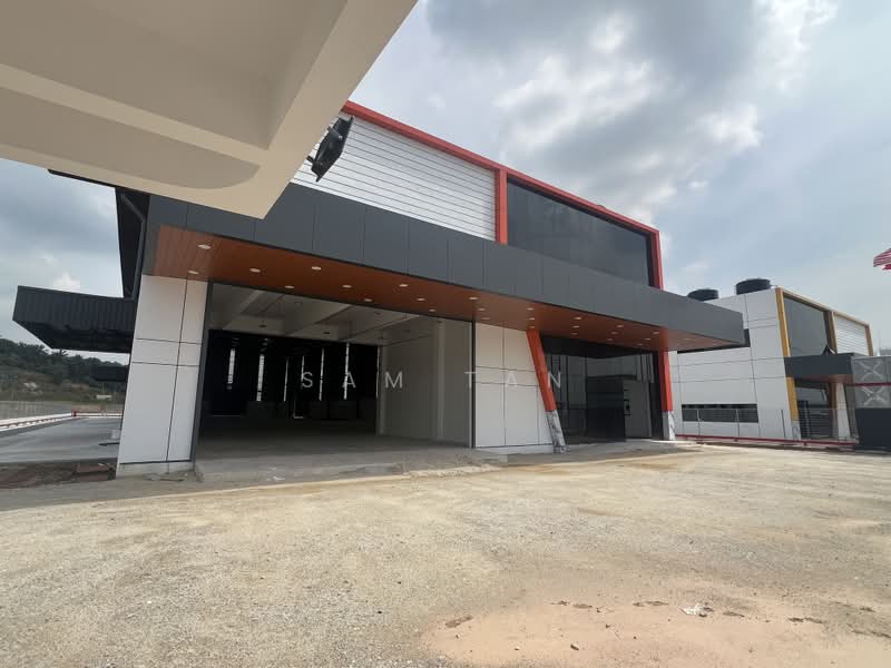 Detached Factory for Rent in Bandar Puncak Alam (Puncak Alam) - Sam Tan - Exterior - PropertyGuru.com.my