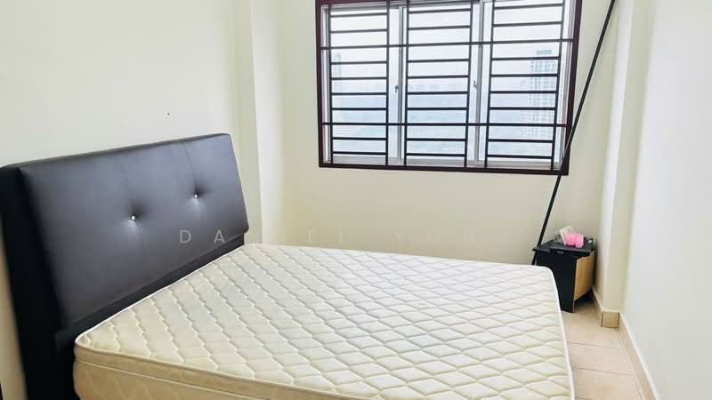 Apartment for Sale at Bayu Puteri 3 - Daniel Yong - Bedroom - PropertyGuru.com.my