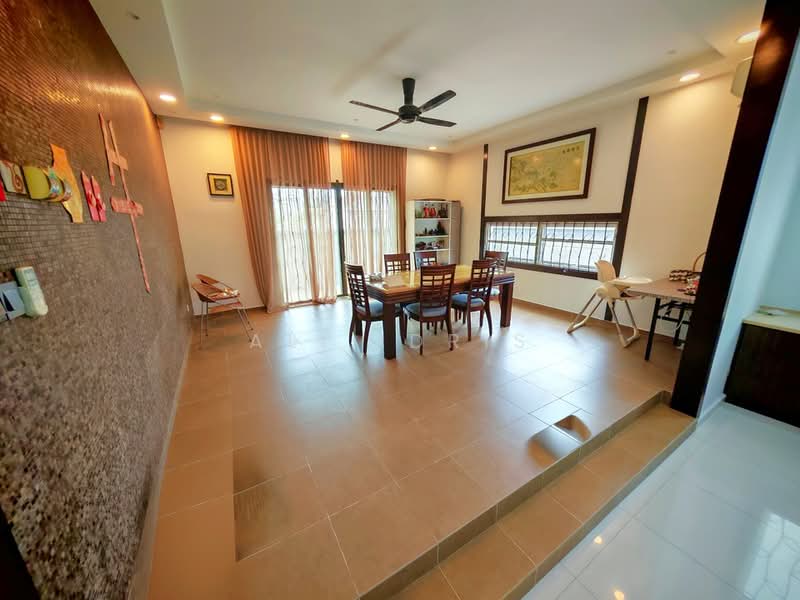 Bungalow for Sale in Kajang (Selangor) - Ali Idris - Dining Room - PropertyGuru.com.my