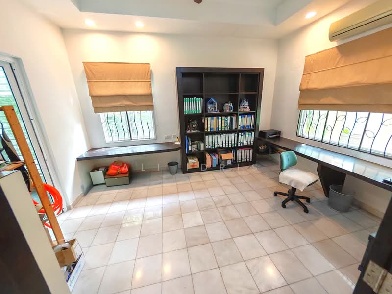 Bungalow for Sale in Kajang (Selangor) - Ali Idris - Study - PropertyGuru.com.my