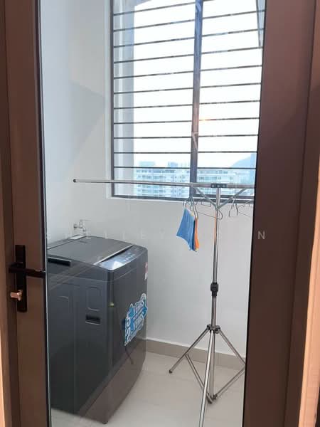 Condominium for Rent at Queens Residences Q2 @ Queens Waterfront - Shelley Voon - Balcony - PropertyGuru.com.my