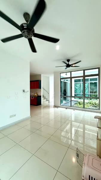 Rumah Teres 2-Tingkat untuk Dijual di Setia Eco Glades (Cyberjaya) - Mohd Zakri Mohd Zamberi - Living Room - PropertyGuru.com.my