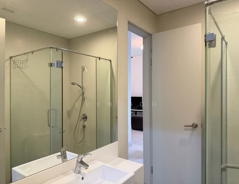 Kondominium untuk Disewa di The LIGHT COLLECTION II - Even Goh - Common Bathroom - PropertyGuru.com.my