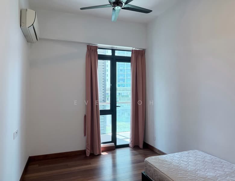 Kondominium untuk Disewa di The LIGHT COLLECTION II - Even Goh - Third Bedroom - PropertyGuru.com.my