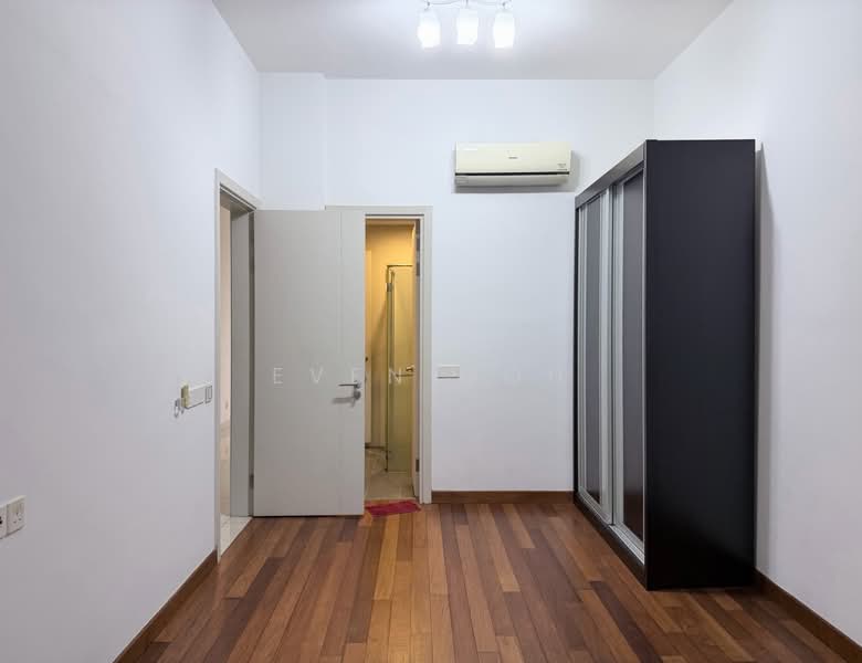 Kondominium untuk Disewa di The LIGHT COLLECTION II - Even Goh - Second Bedroom - PropertyGuru.com.my
