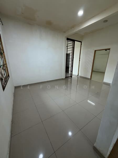 1-storey Terraced House for Sale in Mutiara Rini (Skudai) - Ee Fong Toh - Interior - PropertyGuru.com.my